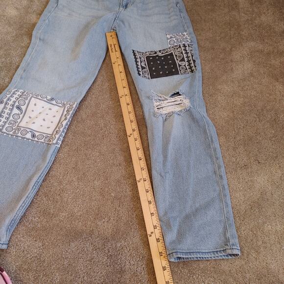 Hollister Size 3R Patchwork Jean Pants Distressed Waist 26 Length 27 Paisley - Picture 8 of 11